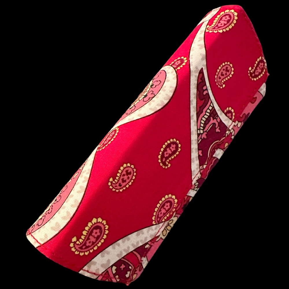 Vera Bradley “Rosy Posies” Eye Glass Case - Picture 3 of 5